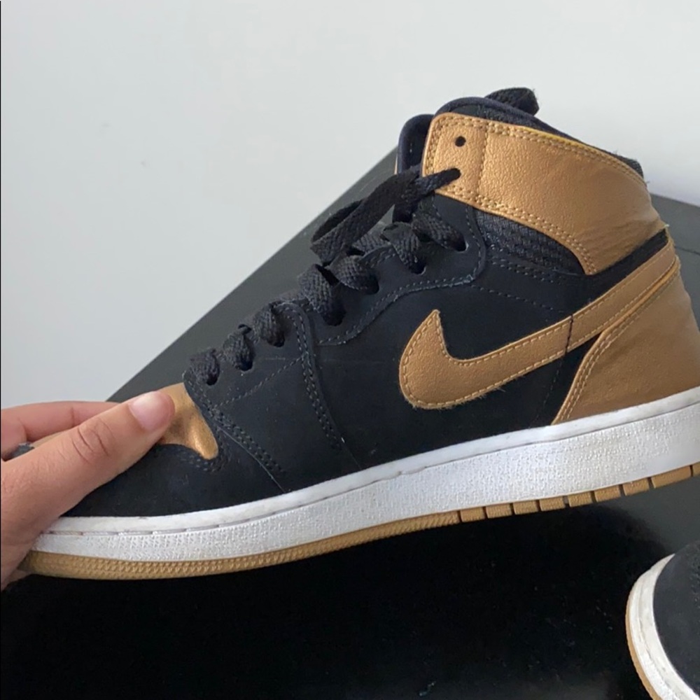 RETRO JORDAN 1s